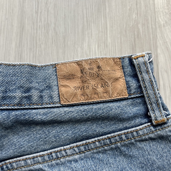 River Island Denim Shorts - Picture 3 of 7